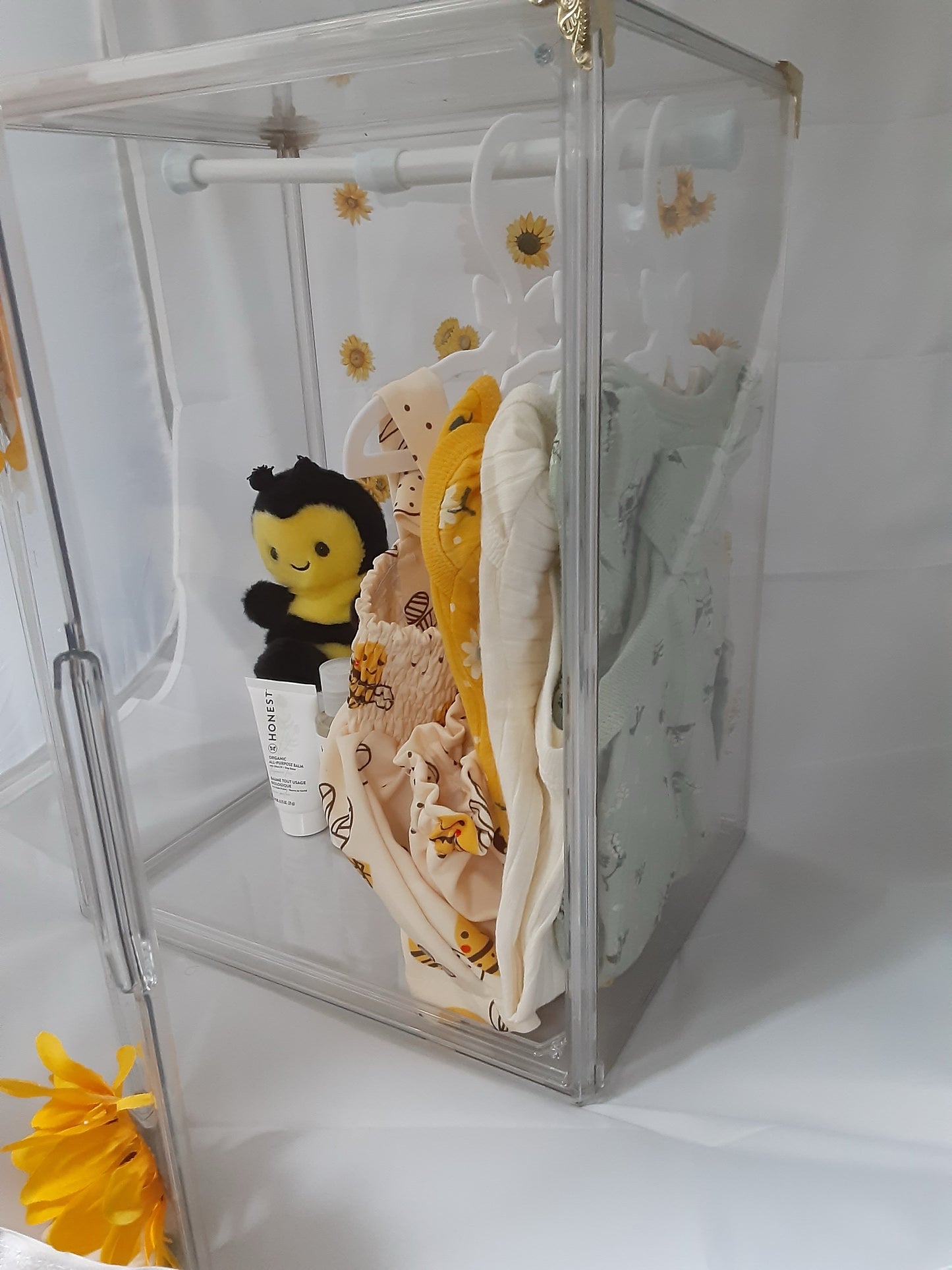 Floral Bee baby wardrobe